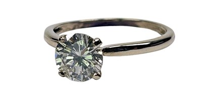 Lot 22 - Solitaire Diamond Ring.