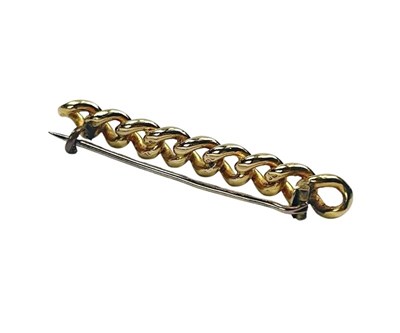 Lot 65 - Curb Link Brooch.