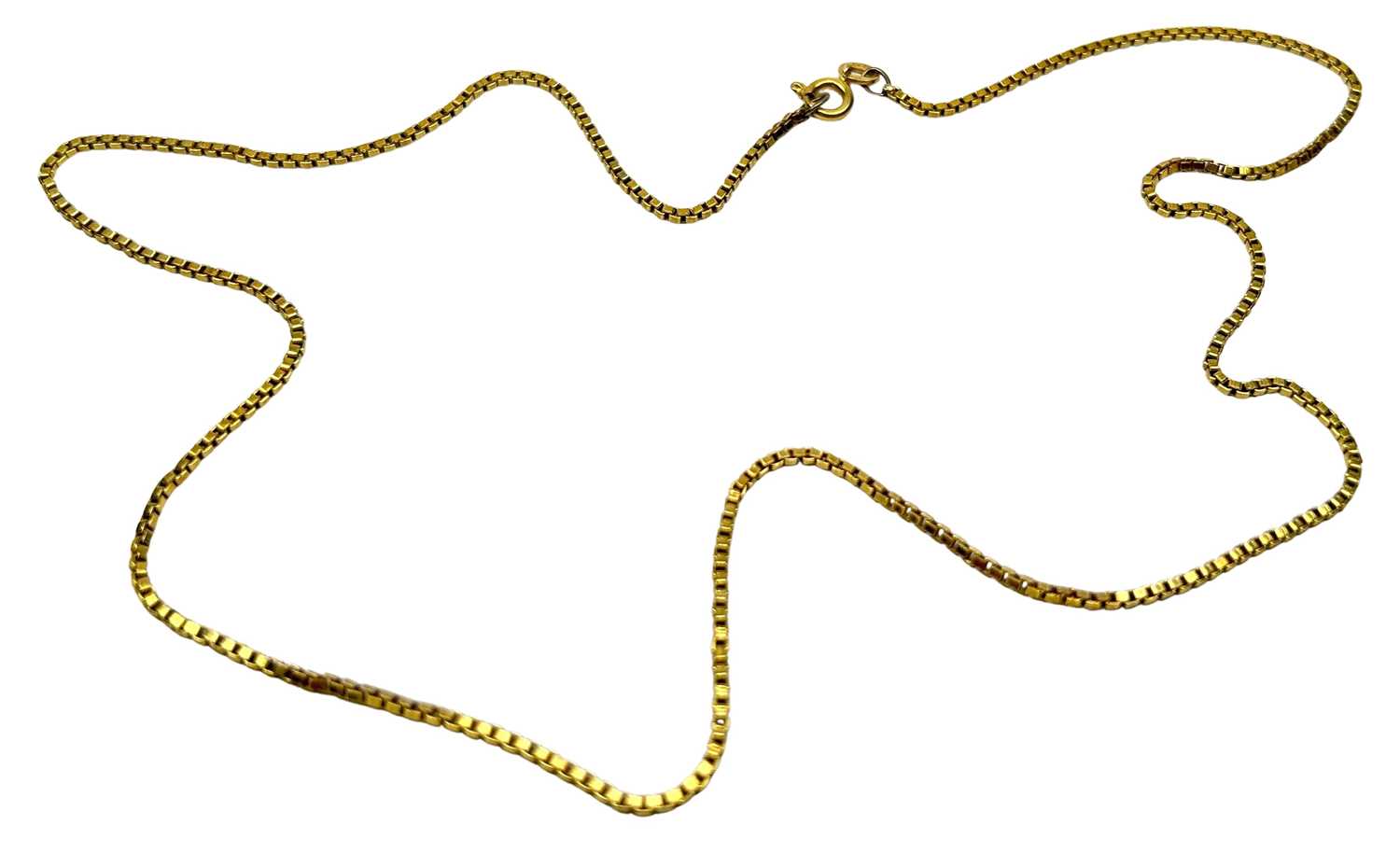 Lot 39 - Box Link Chain.