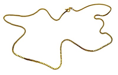 Lot 39 - Box Link Chain.