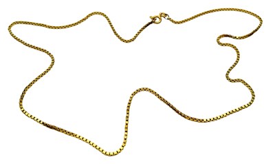 Lot 39 - Box Link Chain.