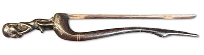 Lot 39 - New Guinea Dart Container Holder.