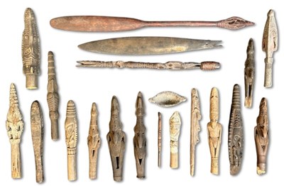 Lot 122 - Collection of Wooden Papua New Guinea Objects.