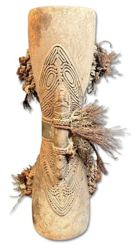 Lot 106 - Papua New Guinea Huon Gulf Kundu Drum.