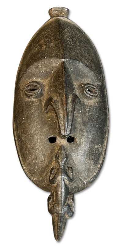 Lot 100 - Papua New Guinea Sepik House Mask.