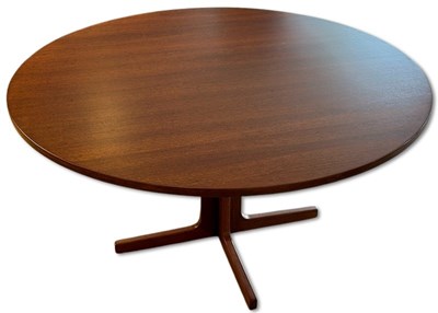 Lot 142 - Western Australian Catt Dining Table.