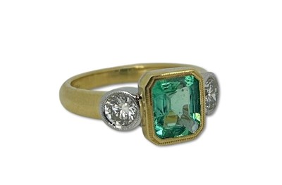 Lot 248 - A Quality Emerald and Diamond Ring.