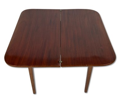 Lot 122 - Georgian Mahogany Fold-over Top Tea Table.