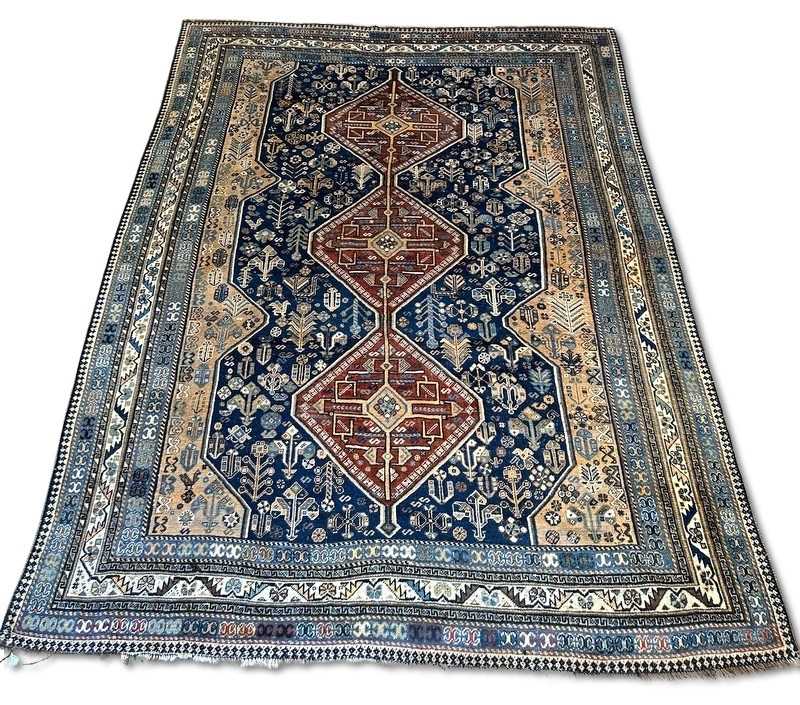 Lot 144 - Persian Style Qashqai Wool Carpet, 240 x 324 cm.