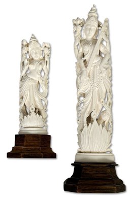 Lot 231 - Indian Ivory Figures, 2pcs.