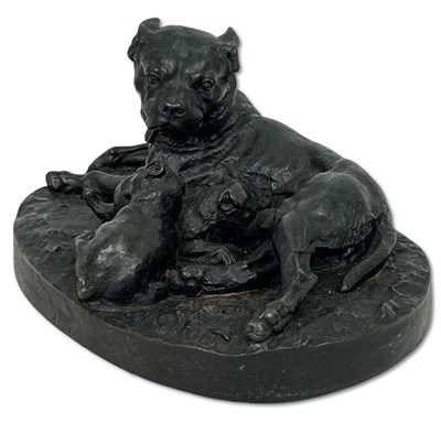 Lot 179 - Bull Mastiff and Two Pups Sculpture Group.