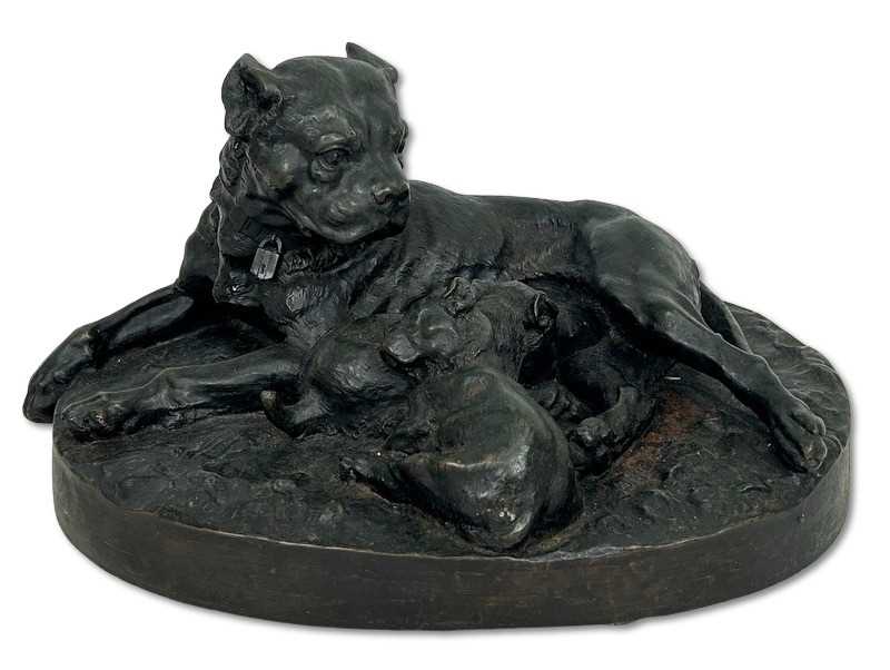 Lot 179 - Bull Mastiff and Two Pups Sculpture Group.