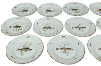 Lot 180 - Richard Ginori Cabinet Display Plates, 11pcs.