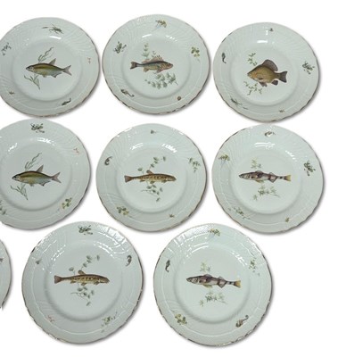 Lot 180 - Richard Ginori Cabinet Display Plates, 11pcs.