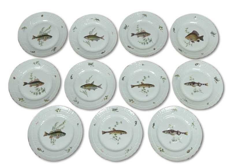 Lot 180 - Richard Ginori Cabinet Display Plates, 11pcs.