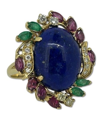 Lot 259 - Lapis Lazuli Ring.