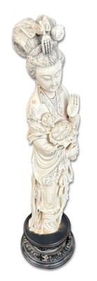 Lot 207 - Chinese Carved Ivory Court Figure of Lady.