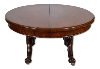 Lot 74 - Victorian Mahogany Extendable Dining Table.