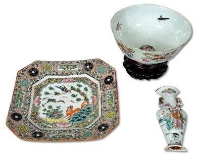 Lot 153 - Chinese Export Porcelain Wares, 3pcs.
