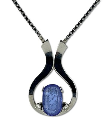 Lot 290 - White Gold Pendant and Chain.